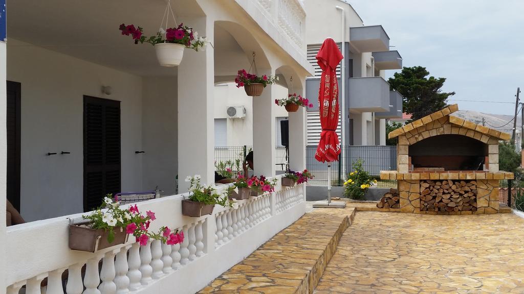 D&D Apartments Pag Town Kültér fotó